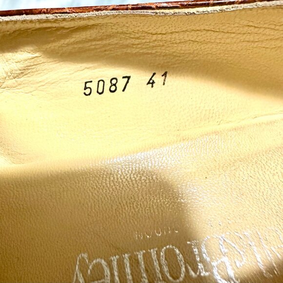 Mauri Russell Bromley authentic taupe brown crocodile loafers Size 8 Women - Picture 6 of 7